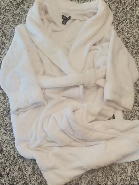 Nautica Plush Shawl-Collar Robe in Soft White